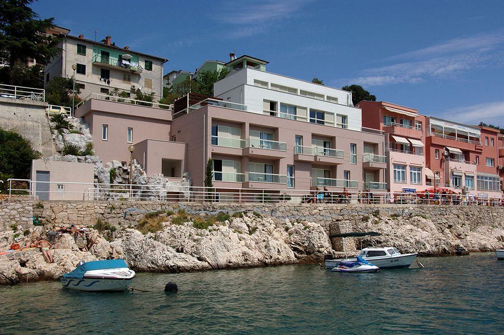 Boutique Hotel Adoral Rabac Exterior photo